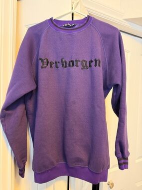 Purple Crewneck Sweatshirt by UK Verborgen Brand